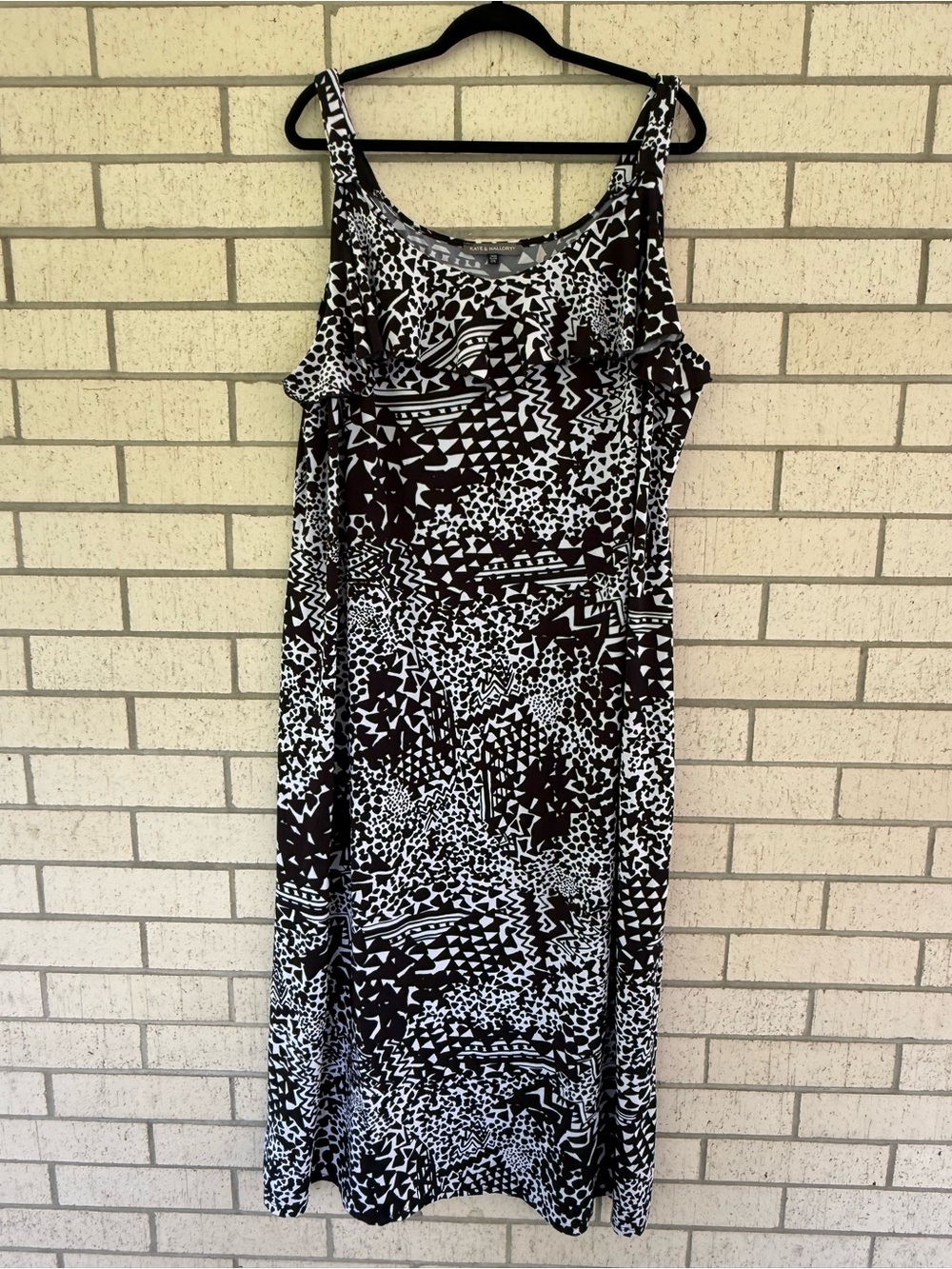 Kate & Mallory Black and White Printed Maxi Dress